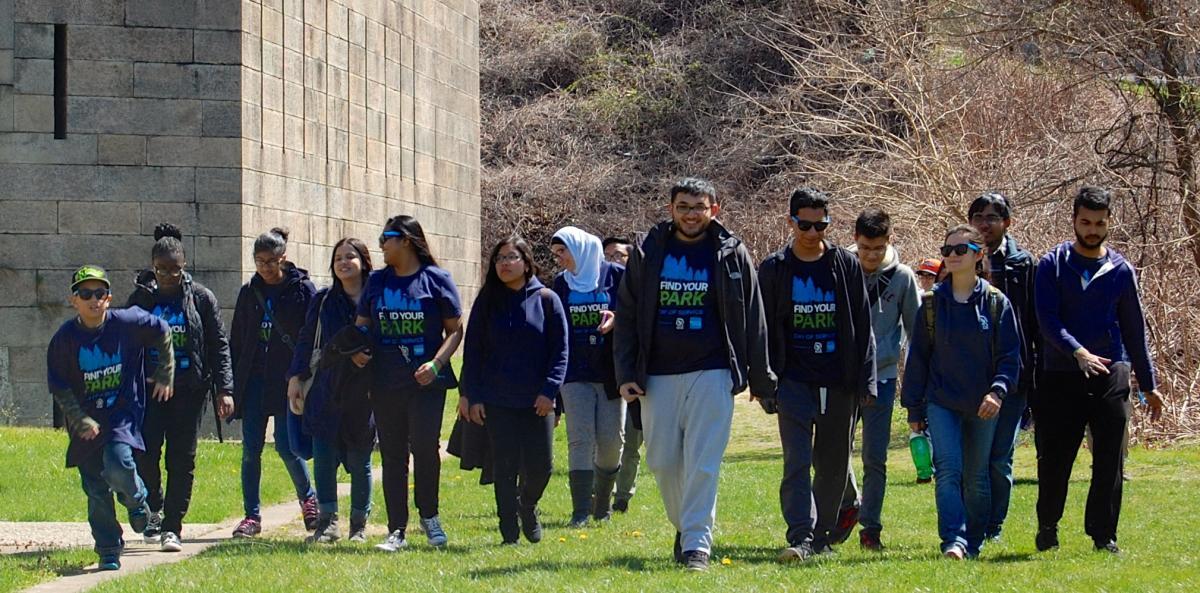SCA Find Your Park youth volunteers explore Fort Wadsworth